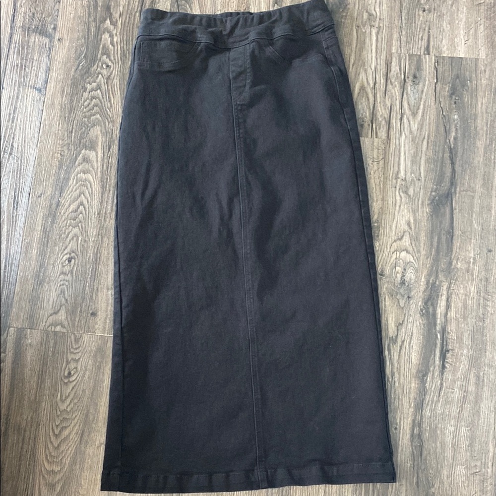 The Main Street Exchange Sara Black Stretch Denim Maxi Skirt Size 6